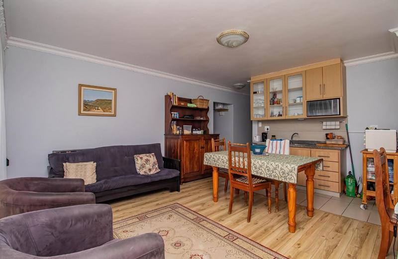 To Let 2 Bedroom Property for Rent in Outeniqua Strand Western Cape